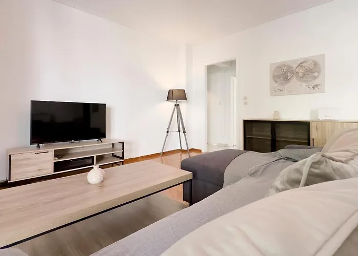 Metamorfoseos Spacious 120Sqm Apt In Alimos